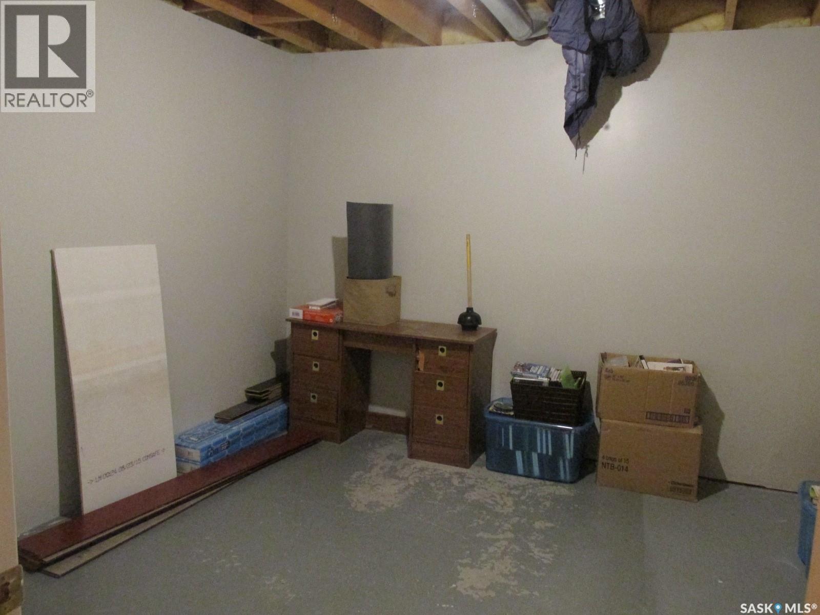 613 9th Avenue W, Nipawin, Saskatchewan  S0E 1E0 - Photo 41 - SK027472