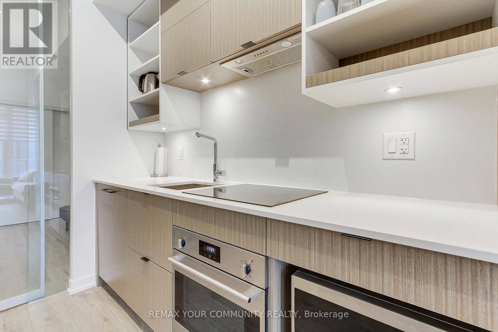 1208 - 20 Edward Street, Toronto, Ontario  M5G 0C5 - Photo 13 - C12731768