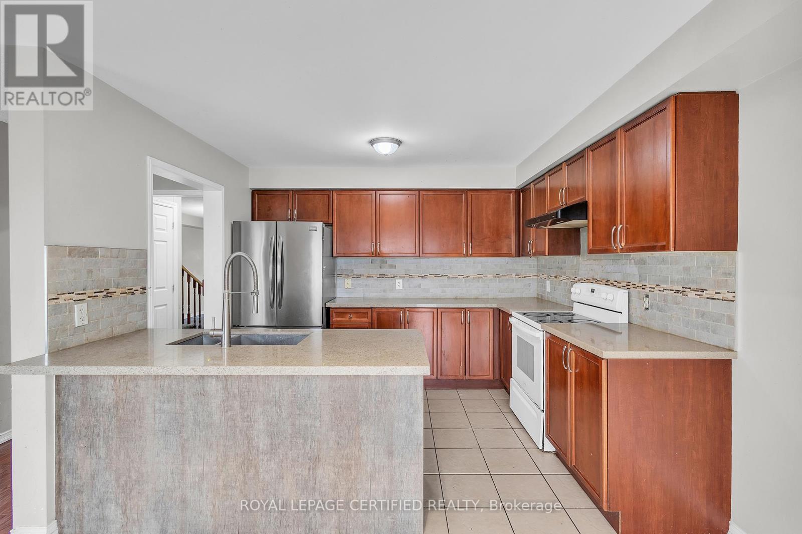 3 Tansley Crescent, Ajax, Ontario  L1Z 1Y5 - Photo 7 - E12561346