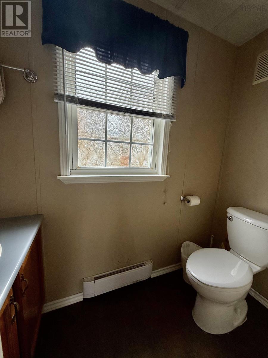 11 Forest View Drive, Barrington Passage, Nova Scotia  B0W 1E0 - Photo 17 - 202601561