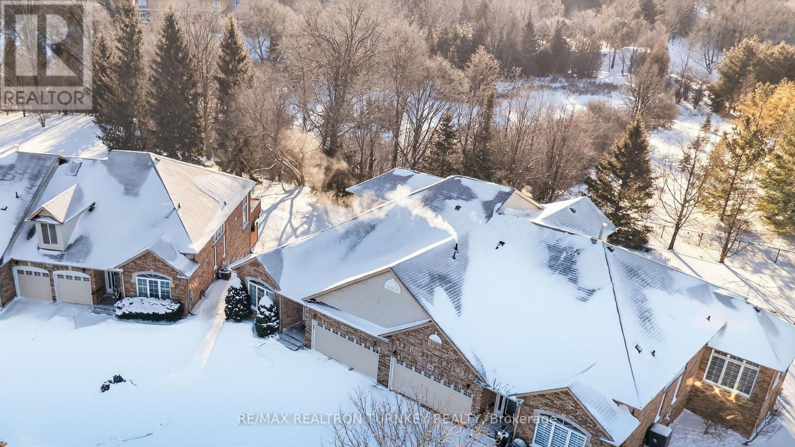 440 MORLEY COOK CRESCENT, Newmarket, Ontario