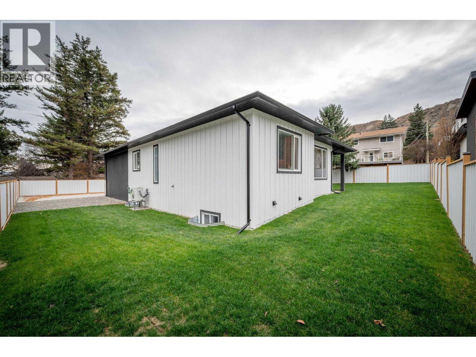 2244 Valleyview Drive, Kamloops, British Columbia  V2C 4C7 - Photo 19 - 10373956