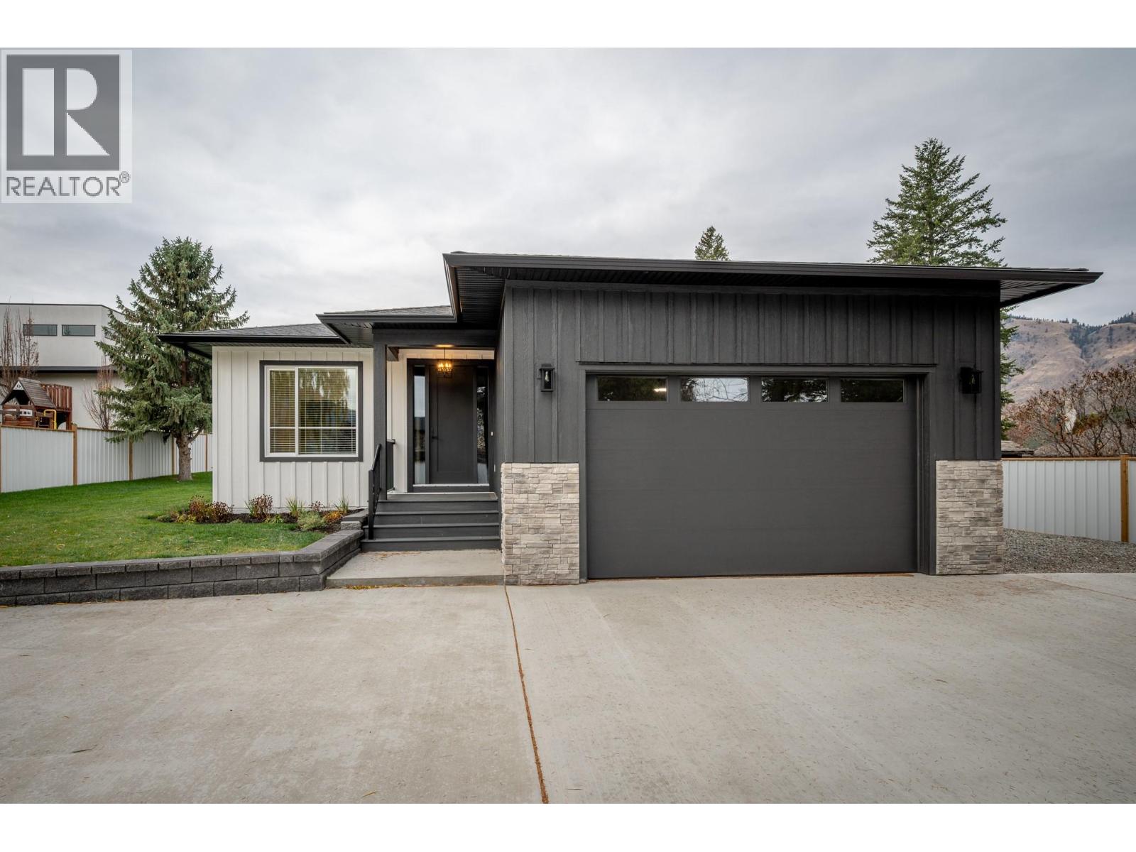 2244 Valleyview Drive, Kamloops, British Columbia  V2C 4C7 - Photo 31 - 10373956