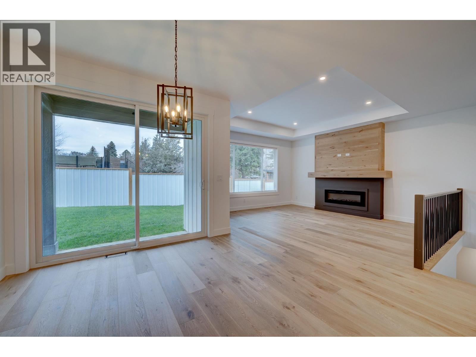 2244 Valleyview Drive, Kamloops, British Columbia  V2C 4C7 - Photo 7 - 10373956