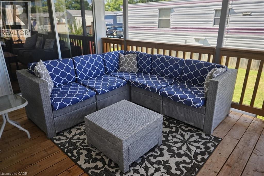 45 Quarry View Village, Sherkston, Ontario  L0S 1R0 - Photo 4 - 40801041