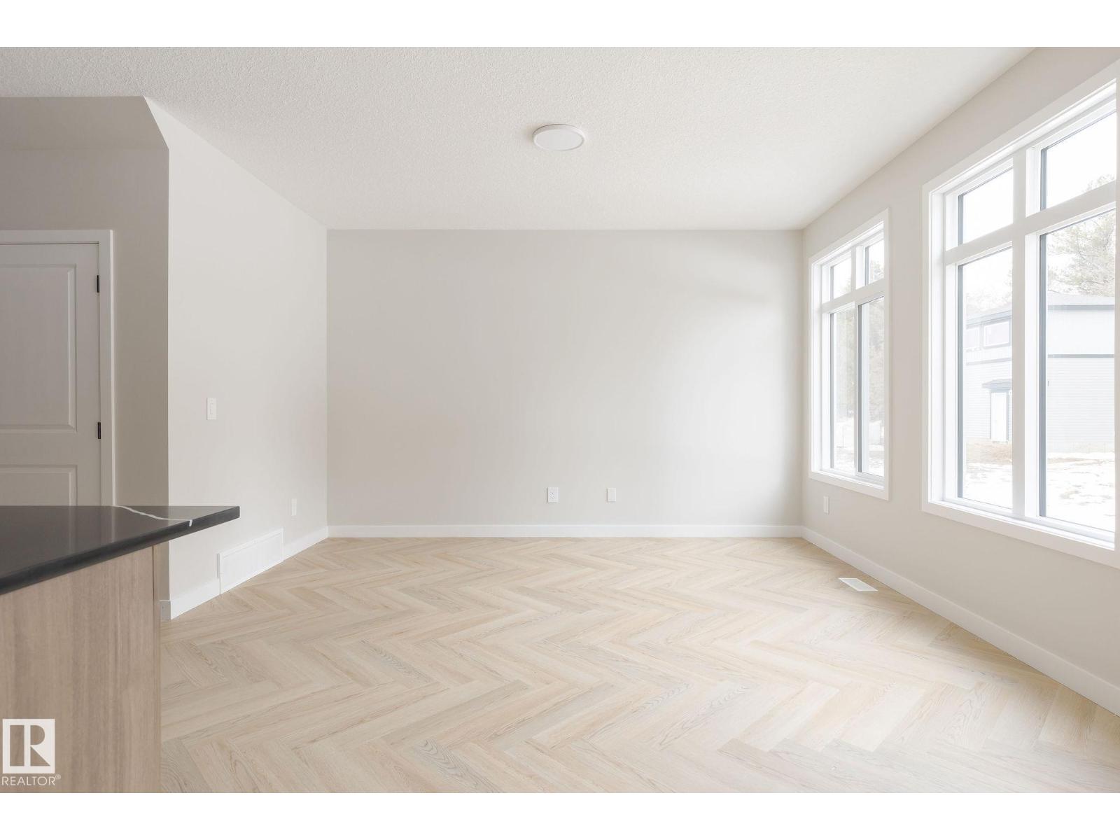 20620 43 Av Nw, Edmonton, Alberta  T6M 3E3 - Photo 6 - E4465284