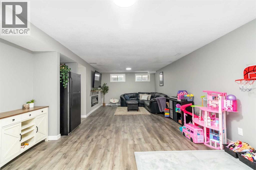 247 Cornwall Drive, Fort Mcmurray, Alberta  T9K 1G7 - Photo 23 - A2281492