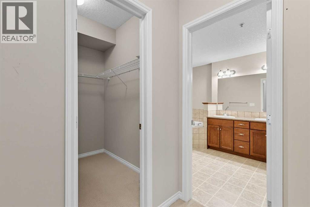 240, 30 Sierra Morena Landing Sw, Calgary, Alberta  T3H 5H2 - Photo 22 - A2260562