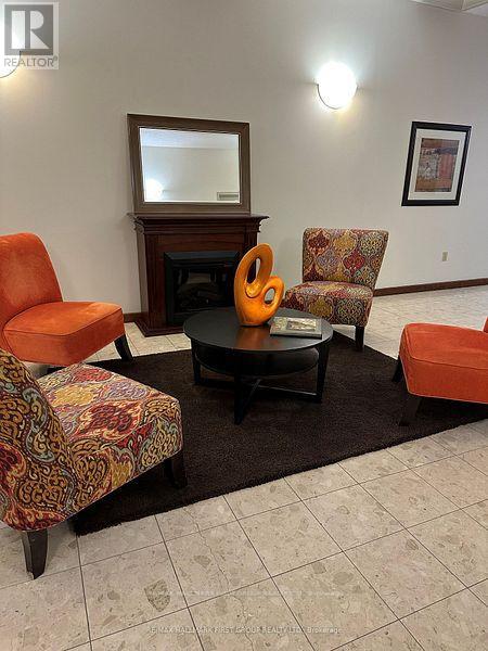 506 - 80 Athol Street, Oshawa (Central), Ontario  L1H 8B7 - Photo 6 - E12732666