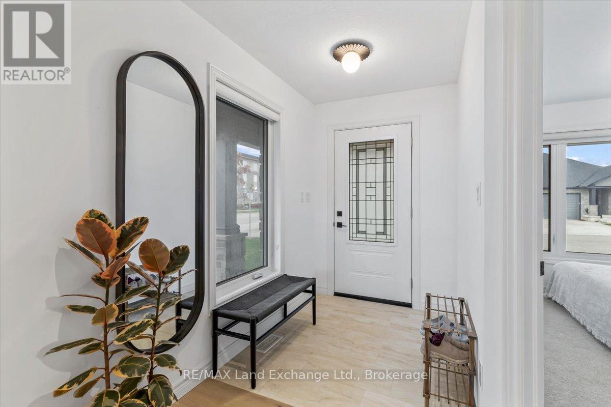 23 - 560 Devonshire Road, Saugeen Shores, Ontario  N0H 2C3 - Photo 3 - X12732674