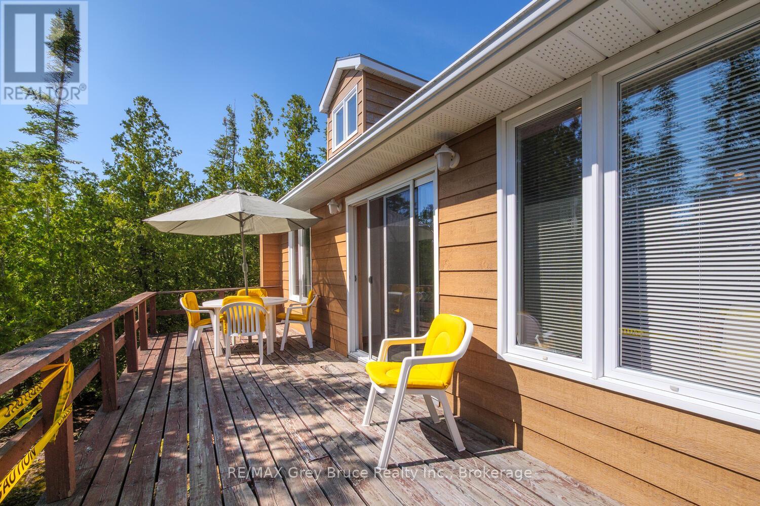 159 Zorra Drive, Northern Bruce Peninsula, Ontario  N0H 2R0 - Photo 10 - X12732682