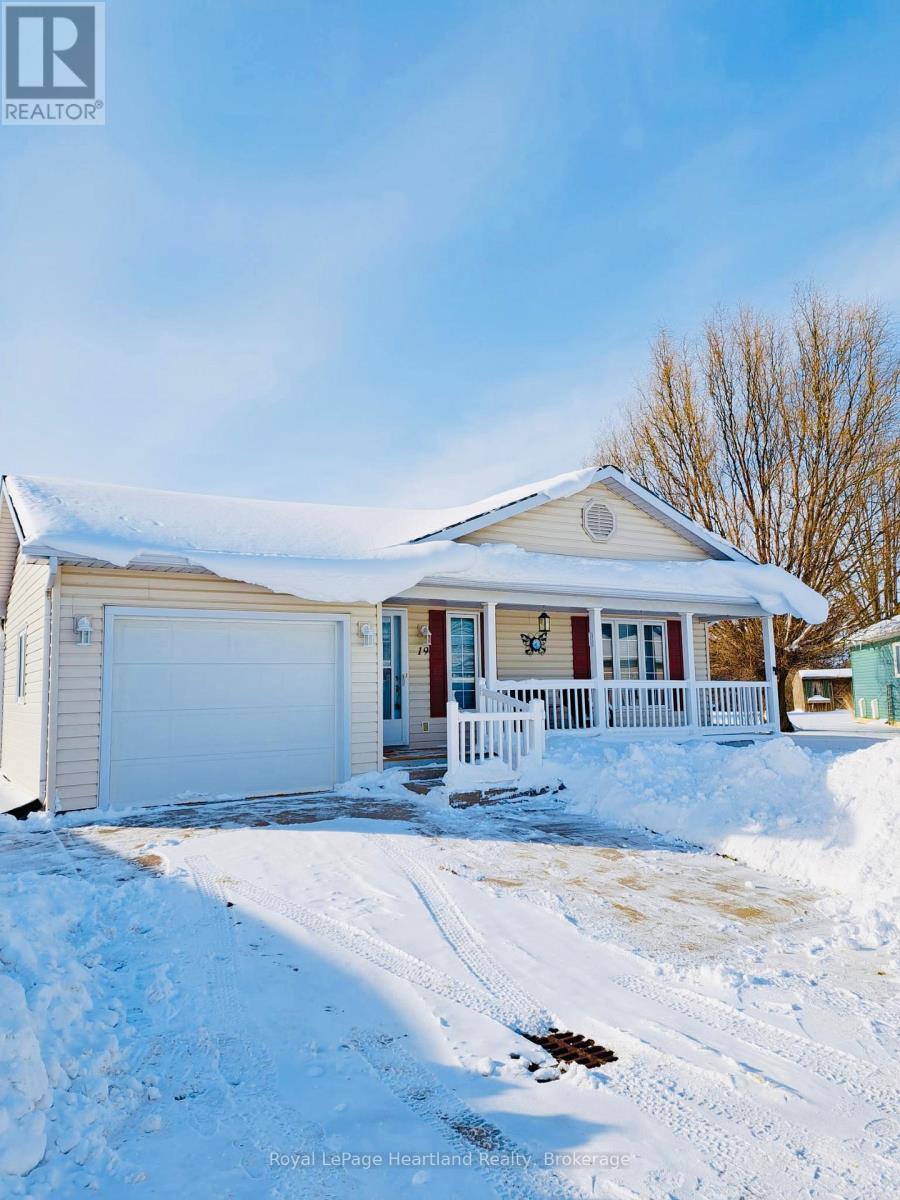 19 - 30 Ann Street, St. Marys, Ontario  N4X 1C8 - Photo 1 - X12732690