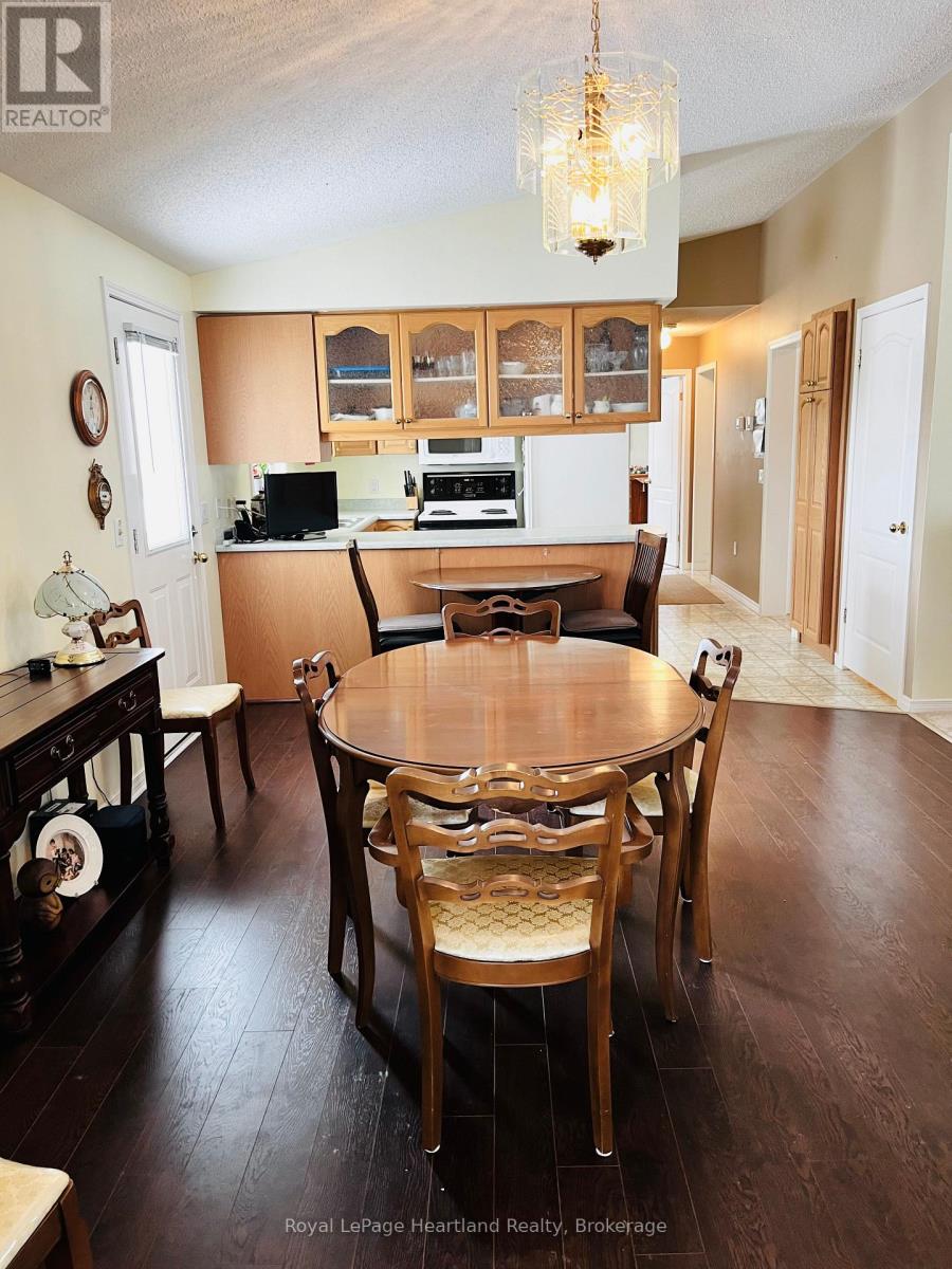 19 - 30 Ann Street, St. Marys, Ontario  N4X 1C8 - Photo 12 - X12732690