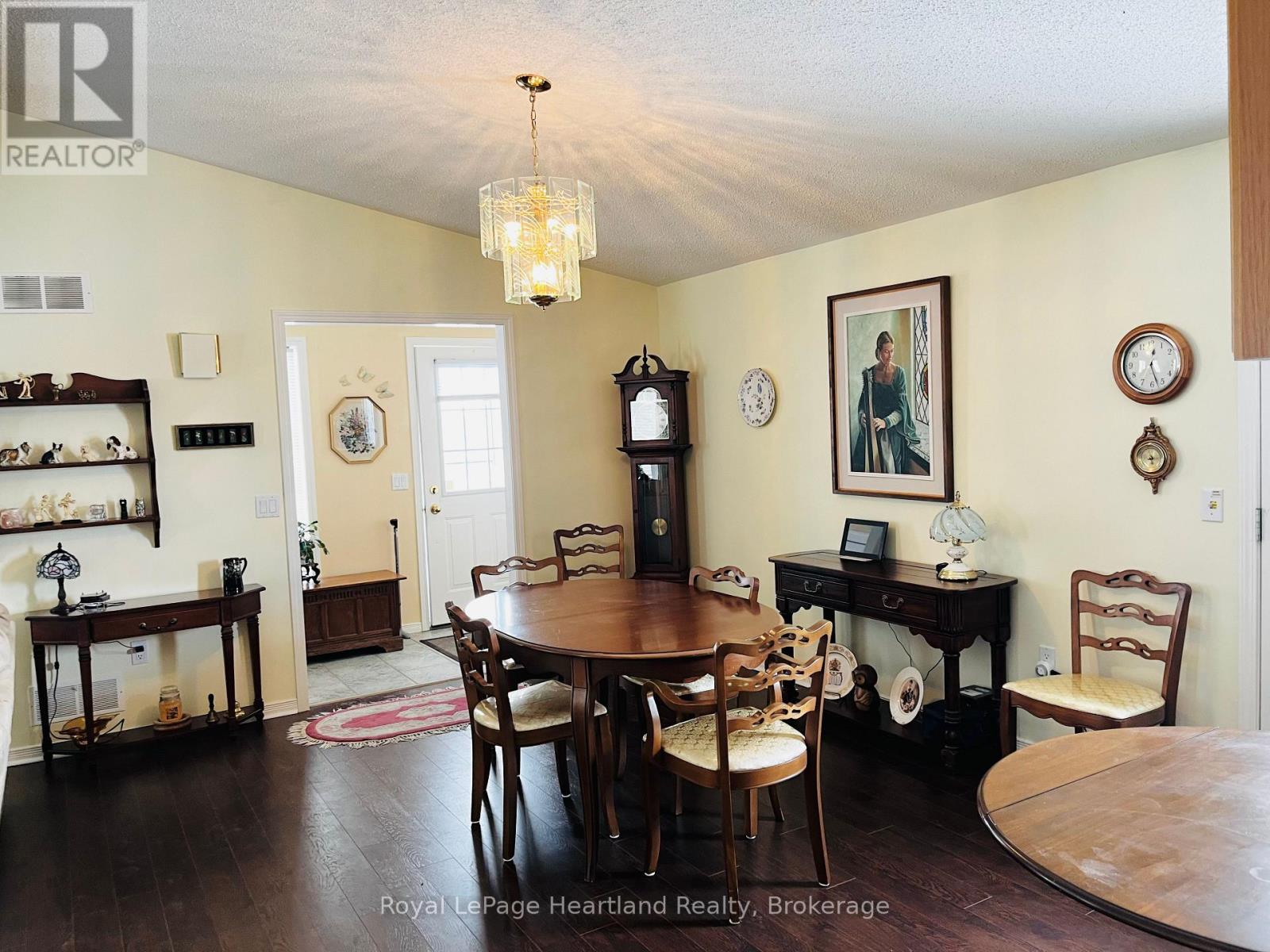 19 - 30 Ann Street, St. Marys, Ontario  N4X 1C8 - Photo 8 - X12732690