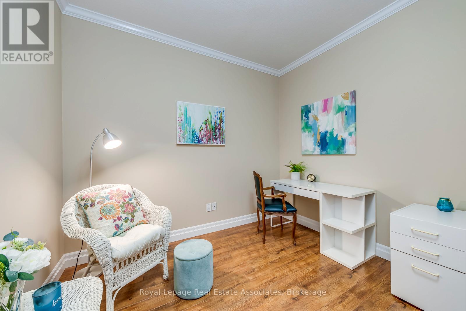 221 - 760 Woodhill Drive, Centre Wellington, Ontario  N1M 3W5 - Photo 15 - X12437089