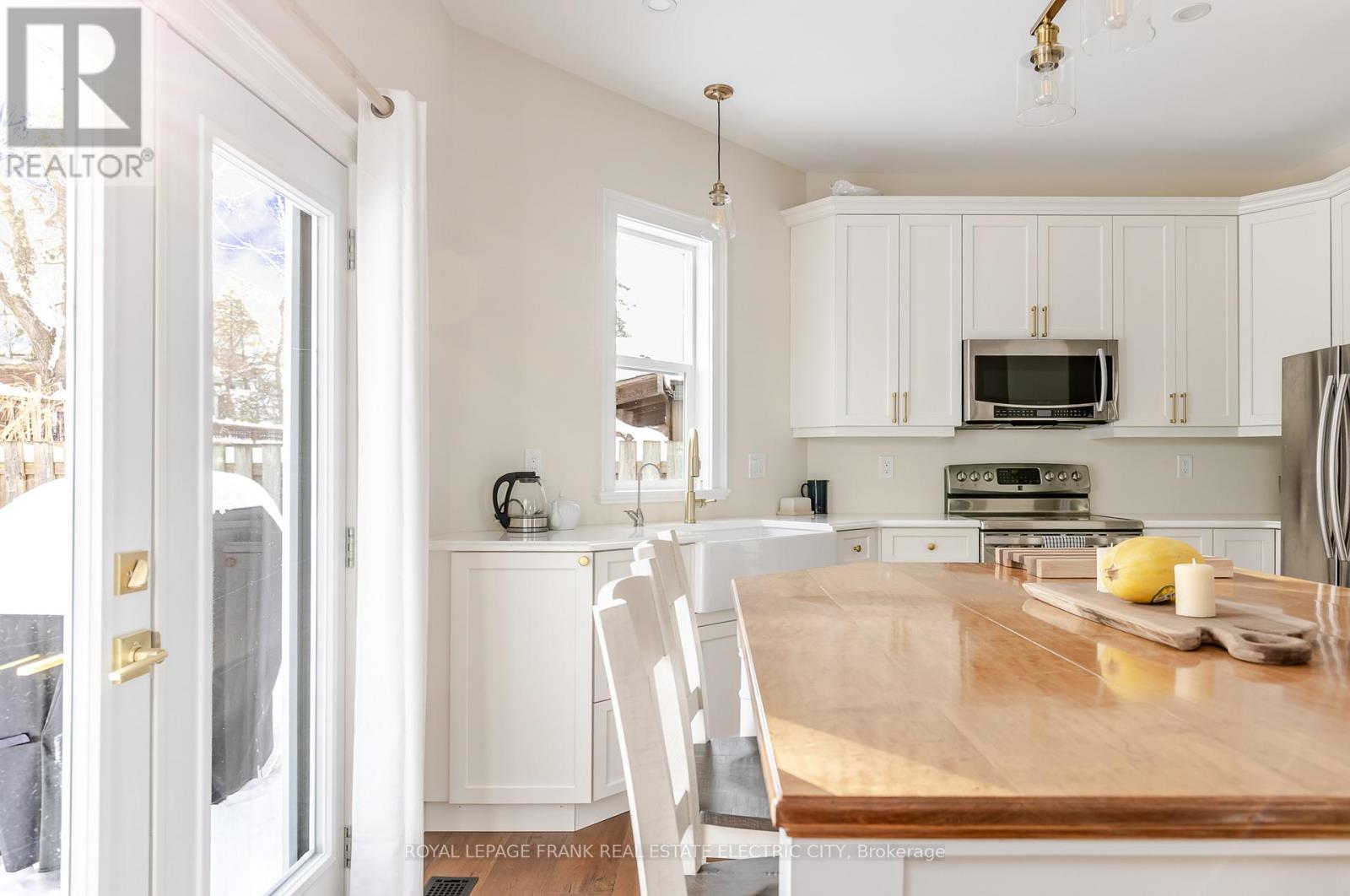 577 Walnut Street, Peterborough, Ontario K9H 2V3 - Photo 17 - X12732652