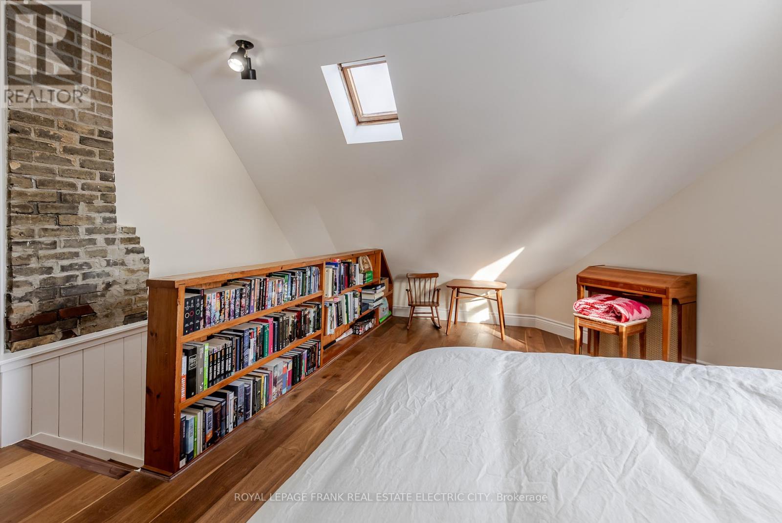 577 Walnut Street, Peterborough, Ontario K9H 2V3 - Photo 40 - X12732652