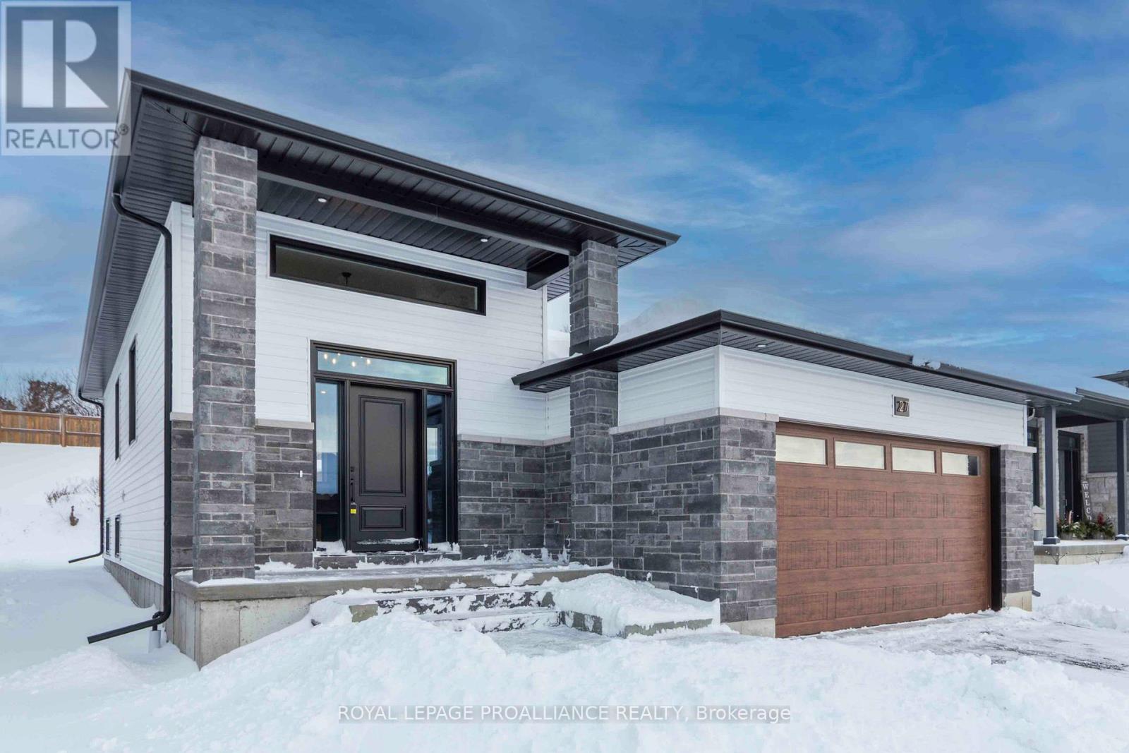 27 Schmidt Way, Quinte West, Ontario  K8V 0L5 - Photo 1 - X12732718