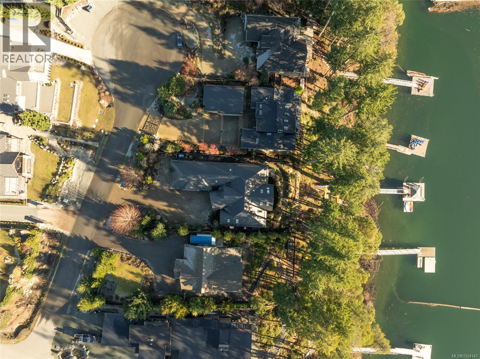 7342 Lakefront Pl, Lake Cowichan, British Columbia  V0R 2G0 - Photo 11 - 1024147