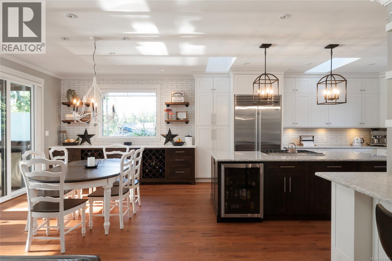 7342 Lakefront Pl, Lake Cowichan, British Columbia  V0R 2G0 - Photo 35 - 1024147