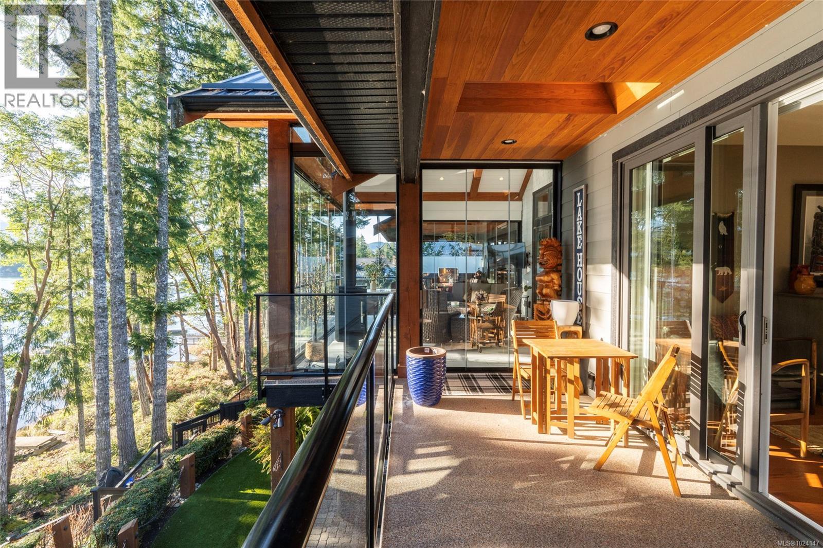 7342 Lakefront Pl, Lake Cowichan, British Columbia  V0R 2G0 - Photo 44 - 1024147