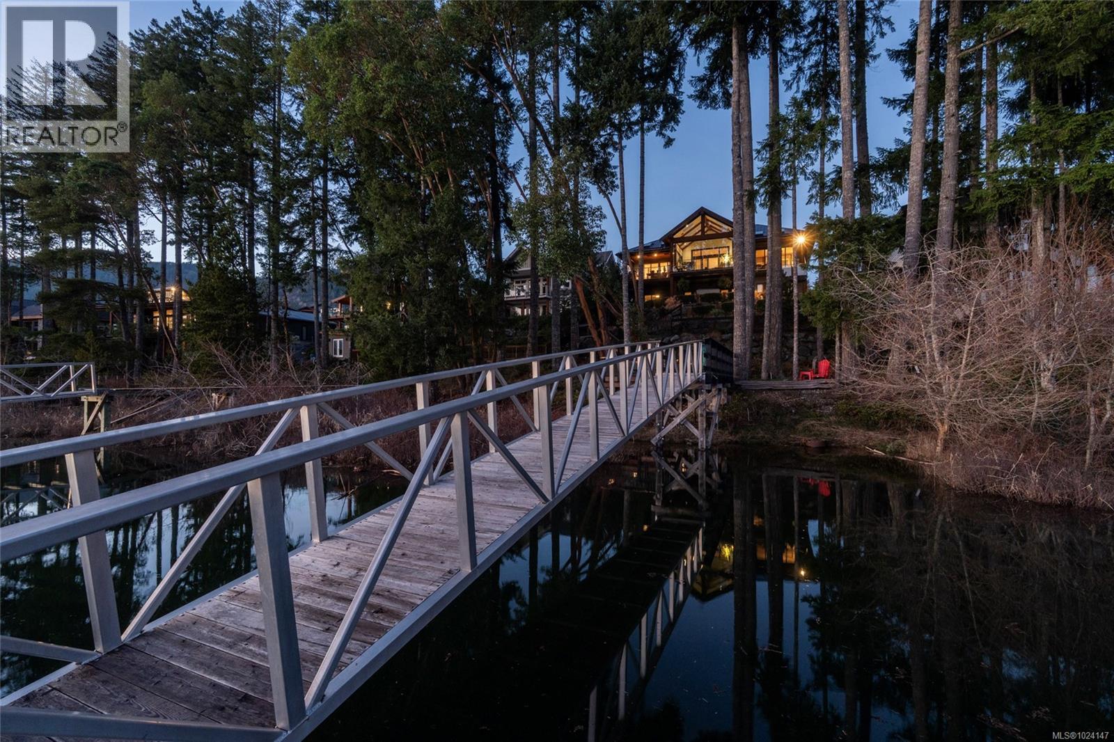 7342 Lakefront Pl, Lake Cowichan, British Columbia  V0R 2G0 - Photo 92 - 1024147