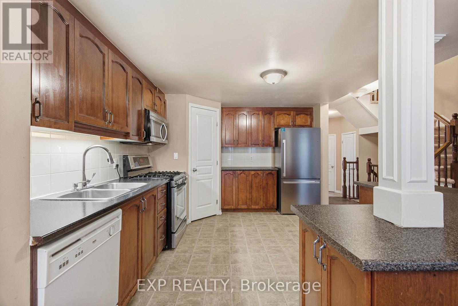 705 Regiment Avenue, Ottawa, Ontario  K2M 0E3 - Photo 11 - X12732540