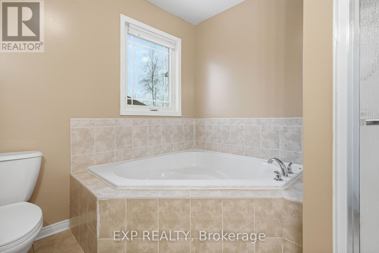 705 Regiment Avenue, Ottawa, Ontario  K2M 0E3 - Photo 24 - X12732540