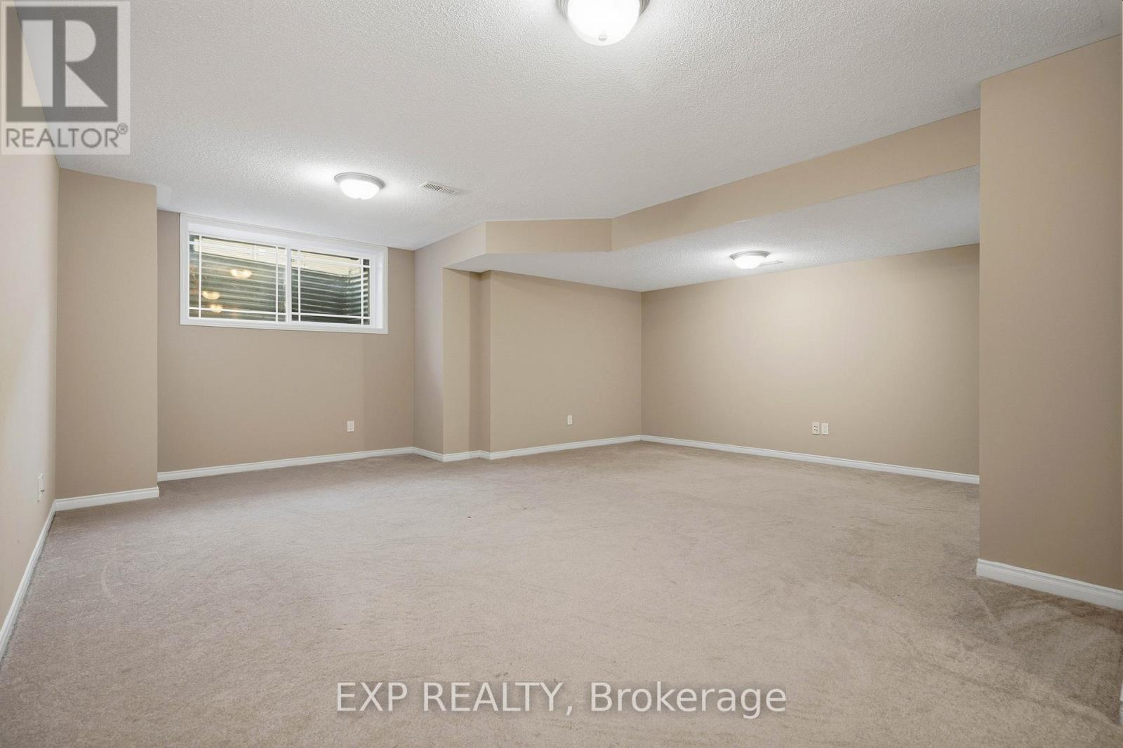 705 Regiment Avenue, Ottawa, Ontario  K2M 0E3 - Photo 37 - X12732540