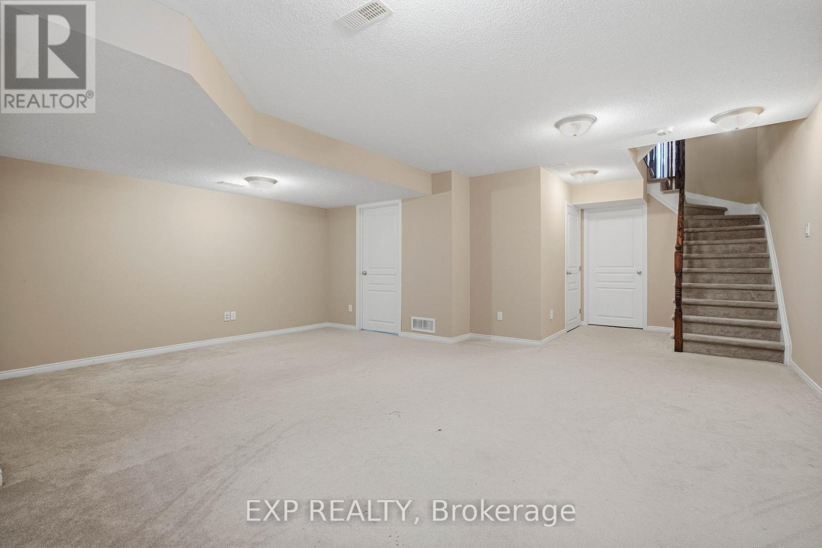 705 Regiment Avenue, Ottawa, Ontario  K2M 0E3 - Photo 38 - X12732540