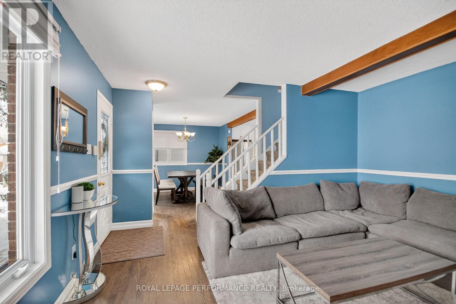 14 Gold Crescent, Russell, Ontario  K4R 1B4 - Photo 4 - X12732578