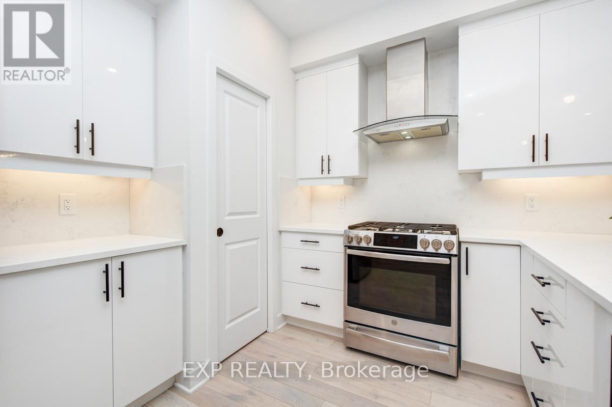 575 Rathburn Lane, Ottawa, Ontario  K1T 0T3 - Photo 18 - X12732608