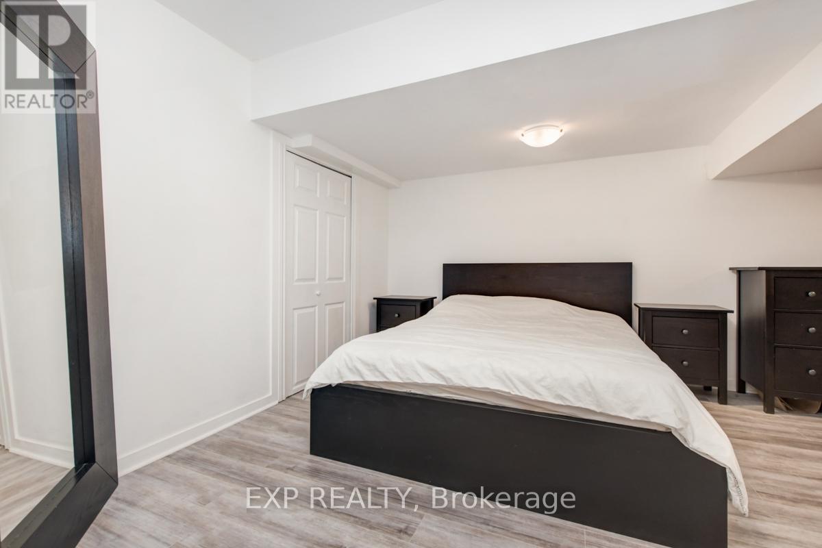 575 Rathburn Lane, Ottawa, Ontario  K1T 0T3 - Photo 41 - X12732608