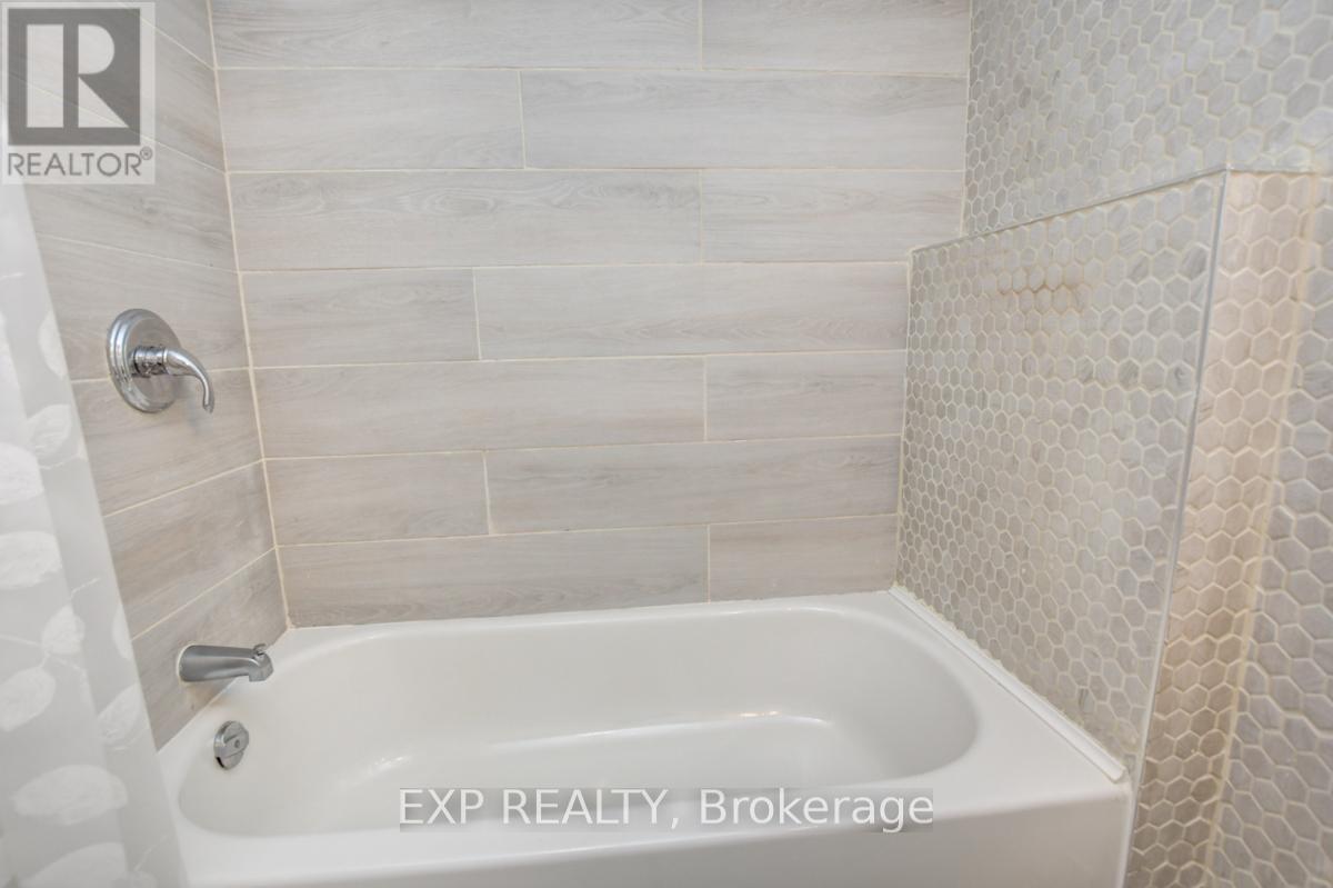 575 Rathburn Lane, Ottawa, Ontario  K1T 0T3 - Photo 44 - X12732608