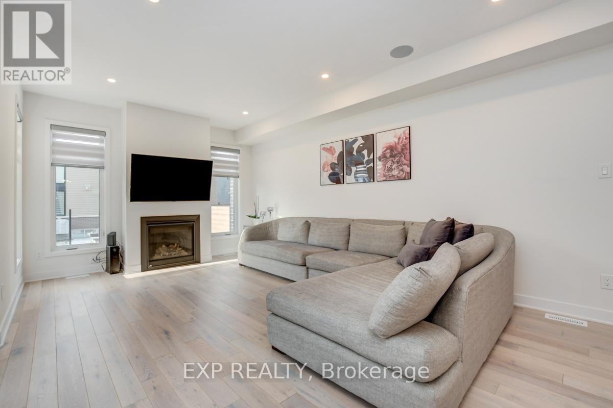 575 Rathburn Lane, Ottawa, Ontario  K1T 0T3 - Photo 8 - X12732608