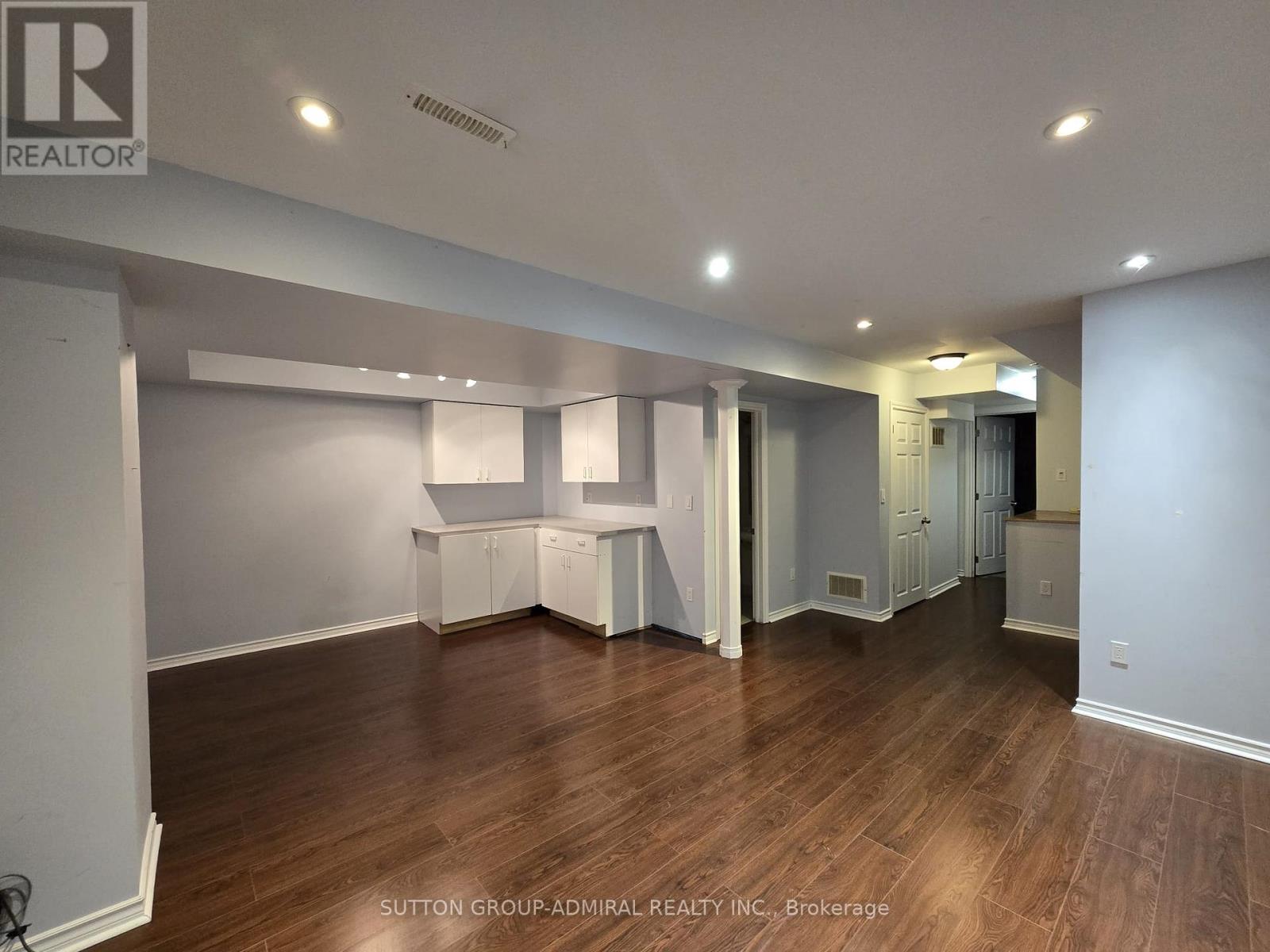 152 Stonemount Crescent, Essa, Ontario  L0M 1B4 - Photo 17 - N12707056