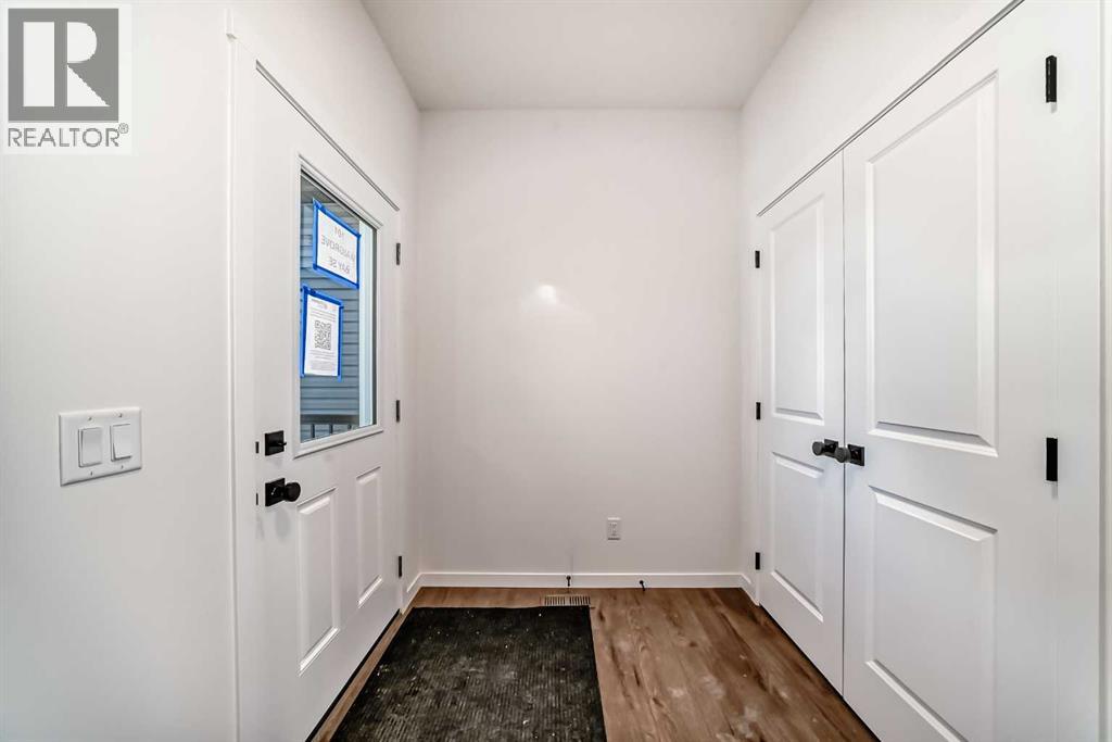 101 Walgrove Bay Se, Calgary, Alberta  T2X 5P1 - Photo 3 - A2273057