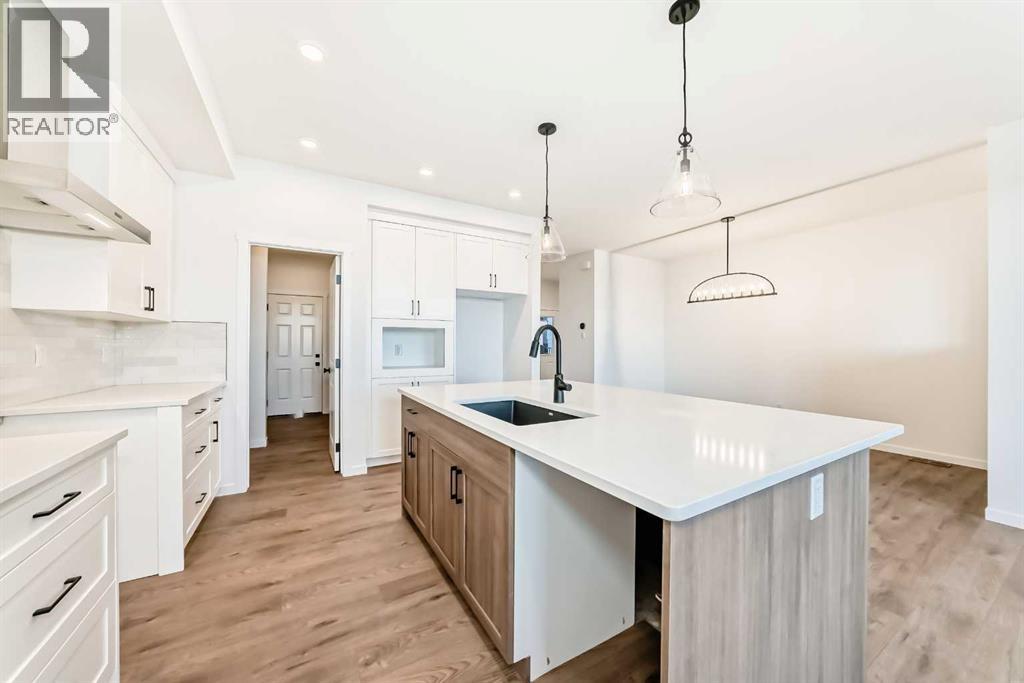 101 Walgrove Bay Se, Calgary, Alberta  T2X 5P1 - Photo 6 - A2273057