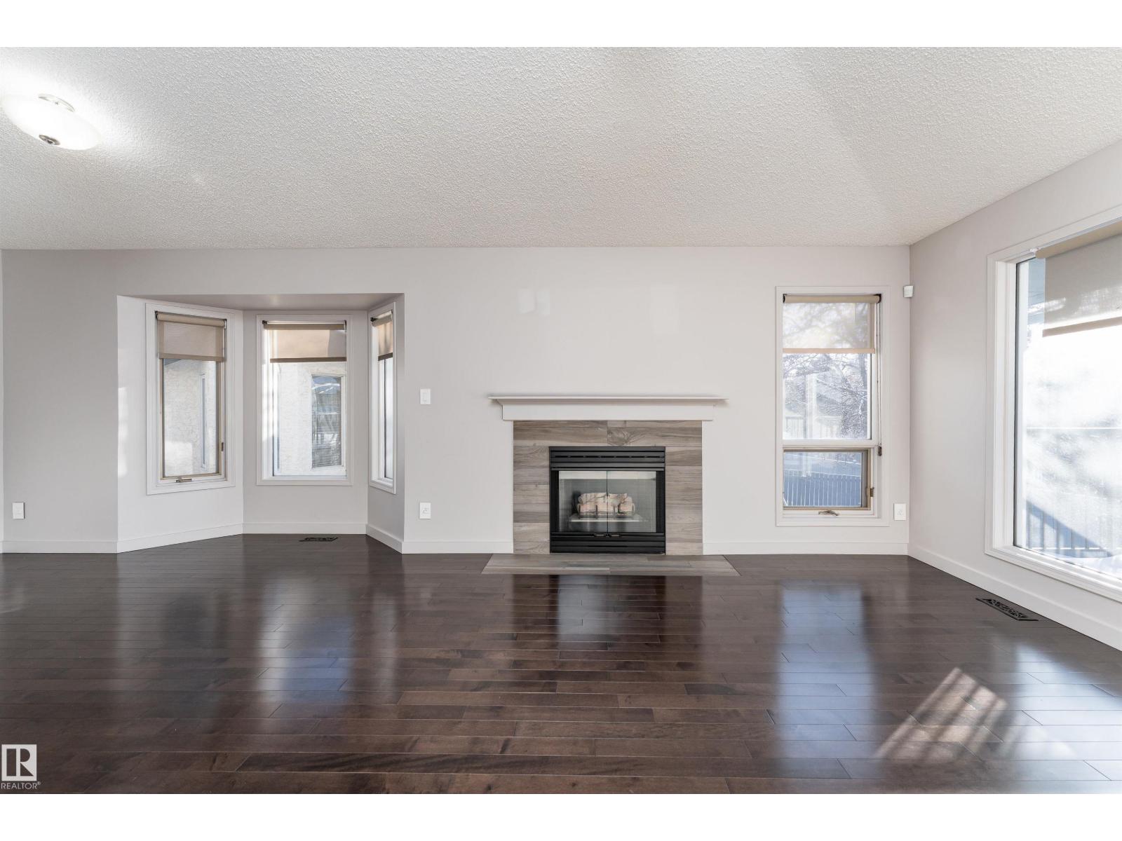 174 Oeming Rd Nw, Edmonton, Alberta  T6R 2G2 - Photo 3 - E4471167