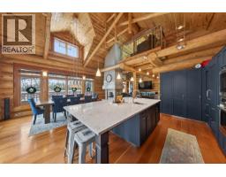 1783 Greywolf Drive, panorama, British Columbia