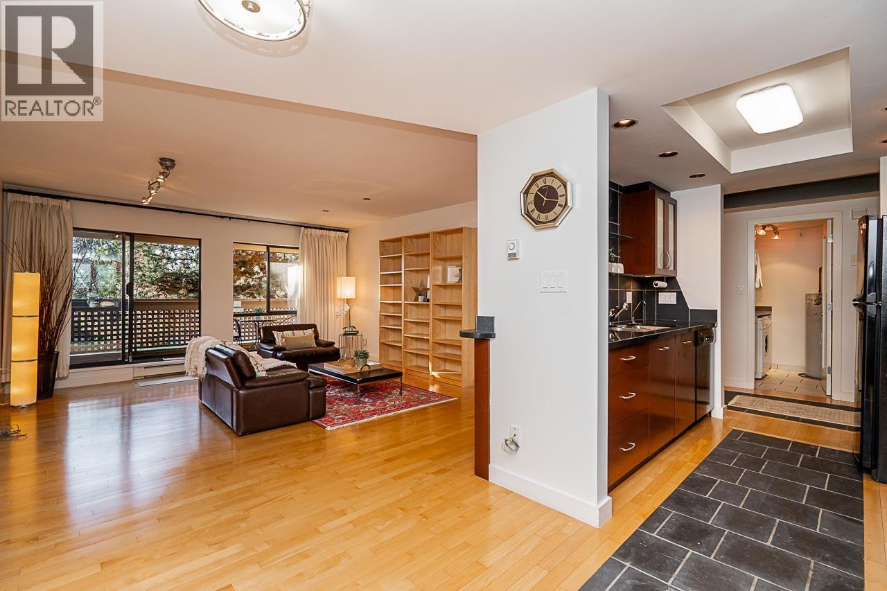 206 333 Wethersfield Drive, Vancouver, British Columbia  V5X 4M9 - Photo 11 - R3083220