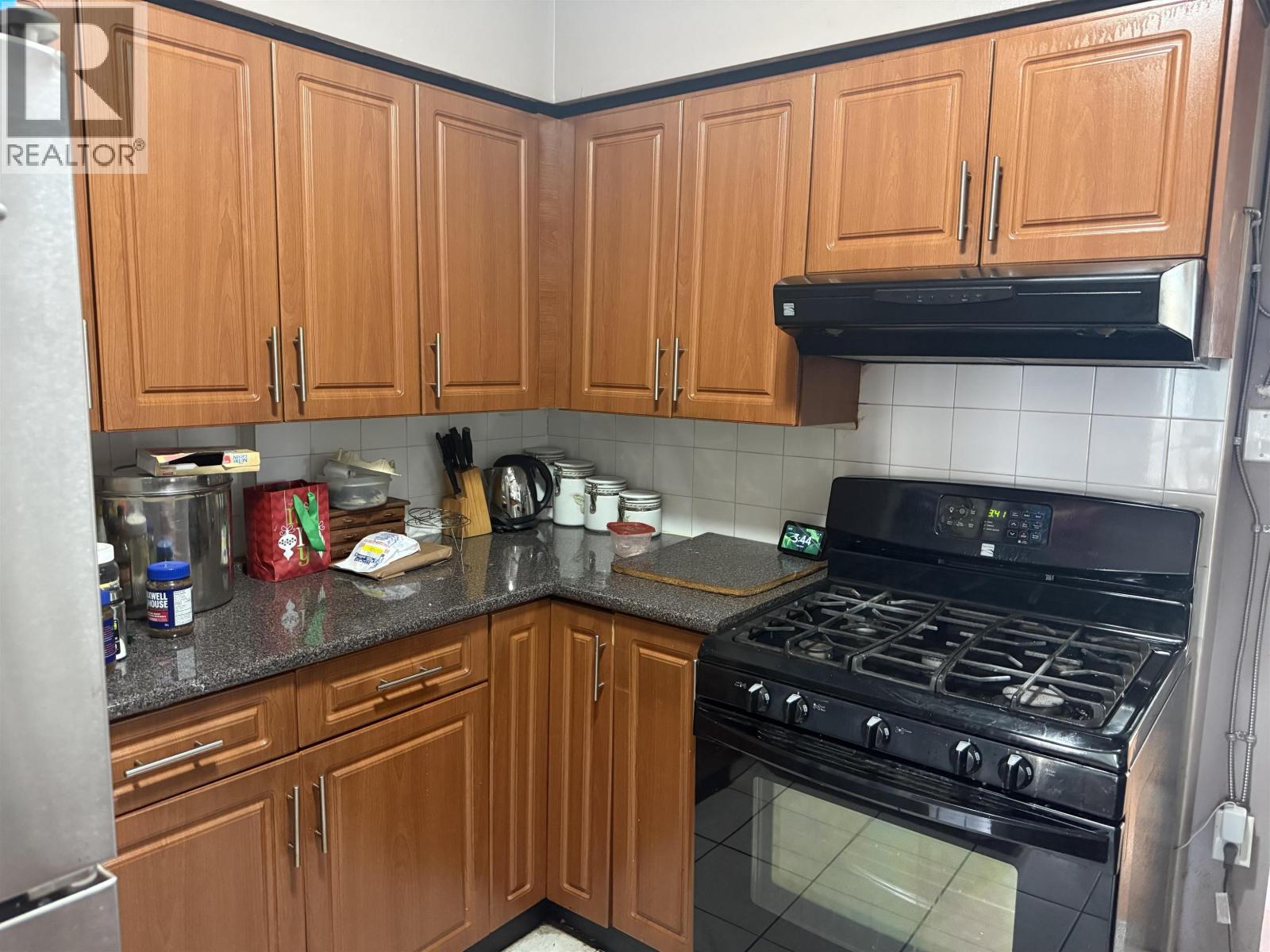 8125 St. George Street, Vancouver, British Columbia  V5X 3S4 - Photo 7 - R3078849