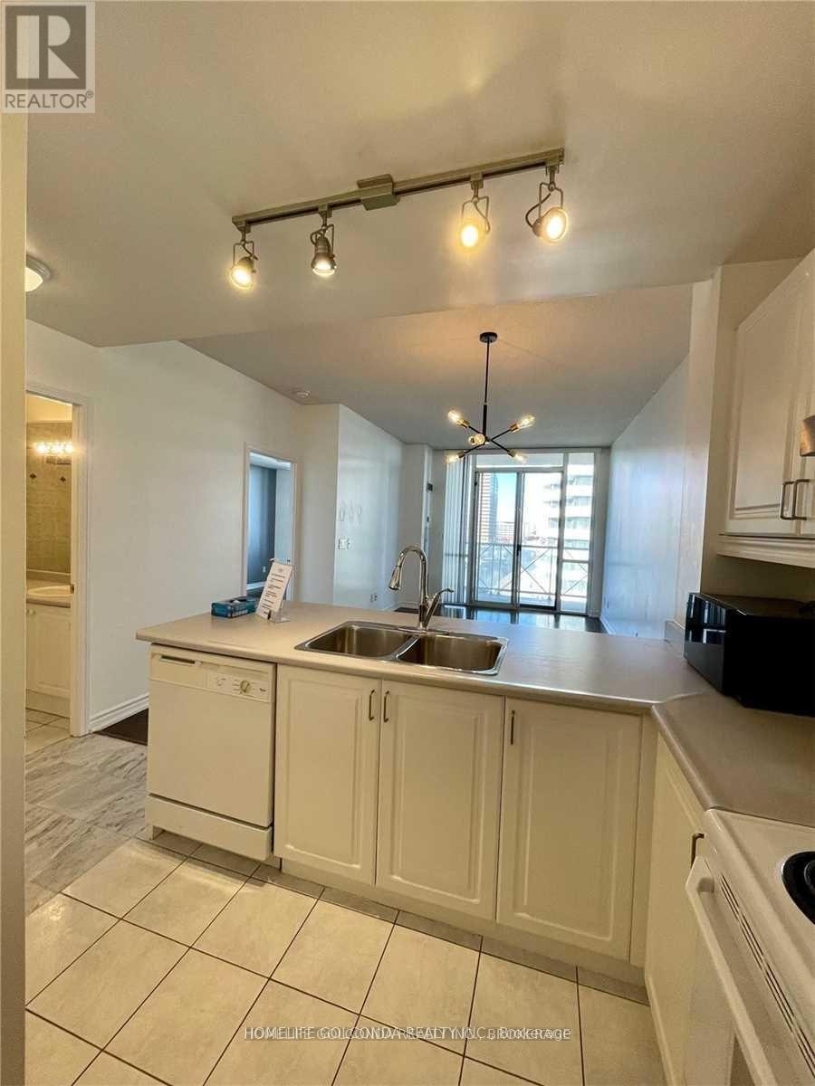 1011 - 28 Byng Avenue, Toronto, Ontario  M2N 7H4 - Photo 4 - C12732592