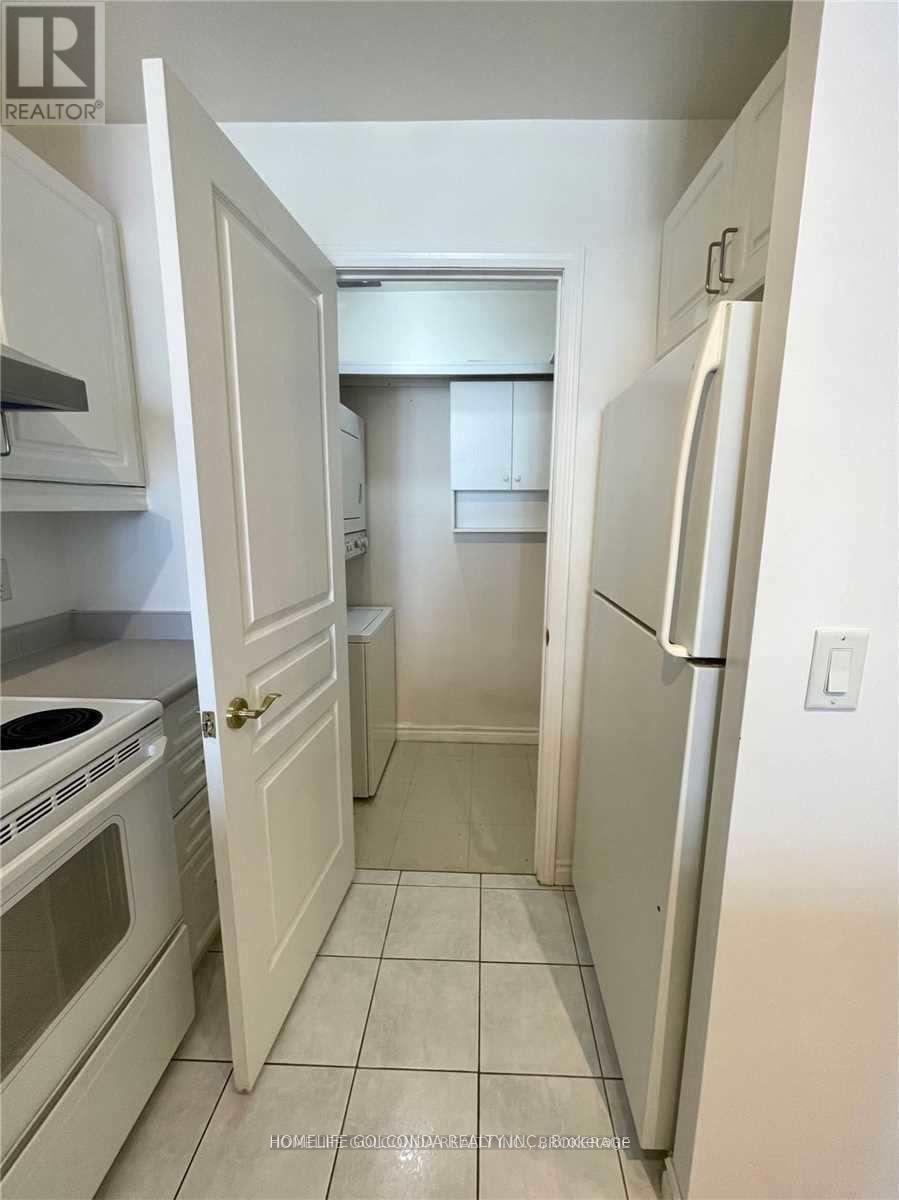 1011 - 28 Byng Avenue, Toronto, Ontario  M2N 7H4 - Photo 6 - C12732592