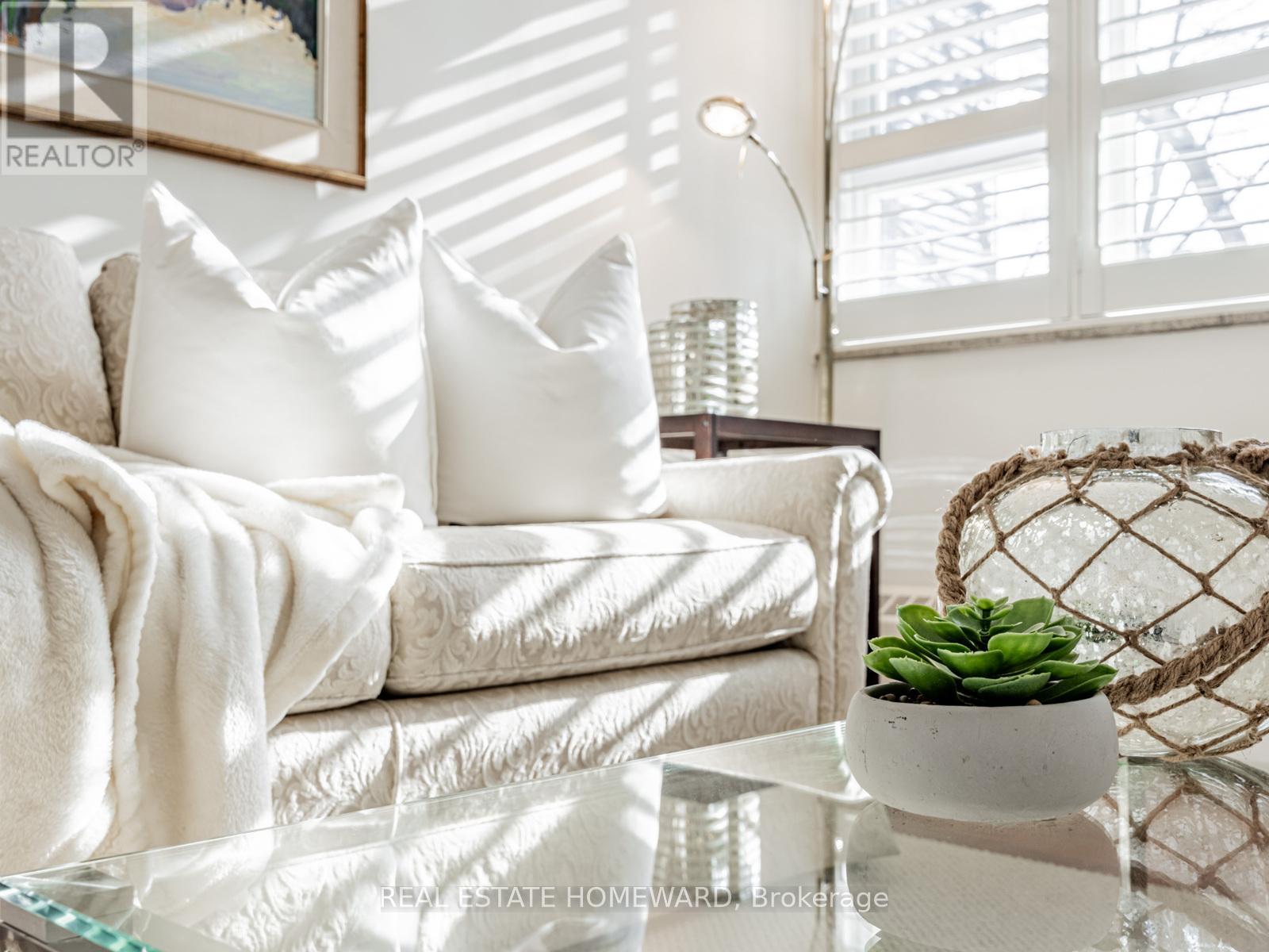 210 - 40 Glen Road, Toronto, Ontario  M4W 2V1 - Photo 24 - C12732610