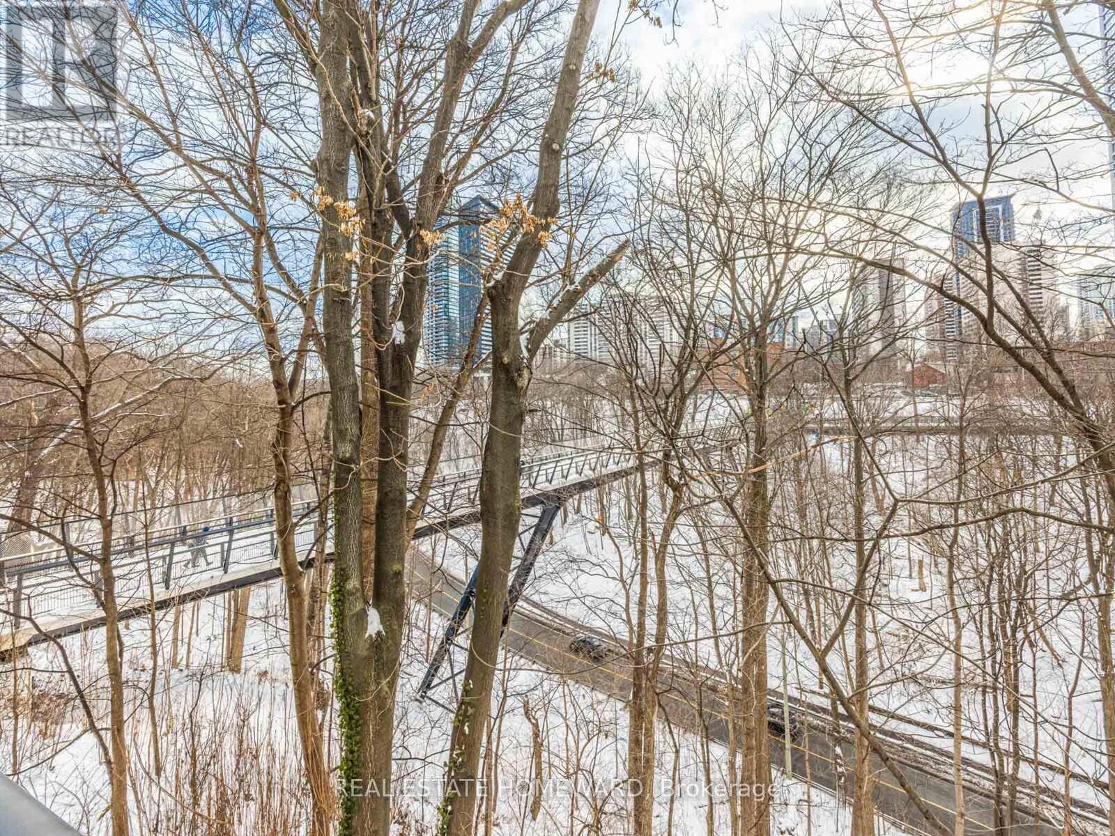 210 - 40 Glen Road, Toronto, Ontario  M4W 2V1 - Photo 37 - C12732610