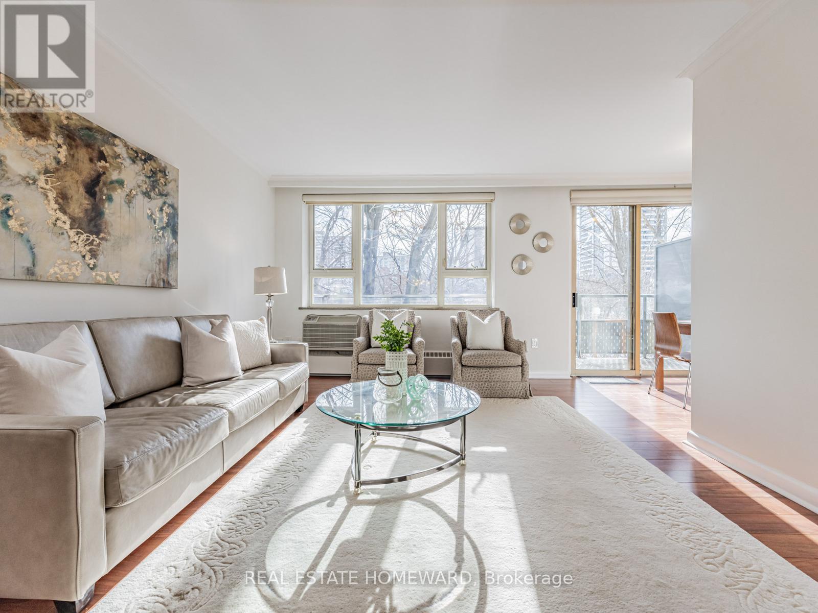 210 - 40 Glen Road, Toronto, Ontario  M4W 2V1 - Photo 6 - C12732610