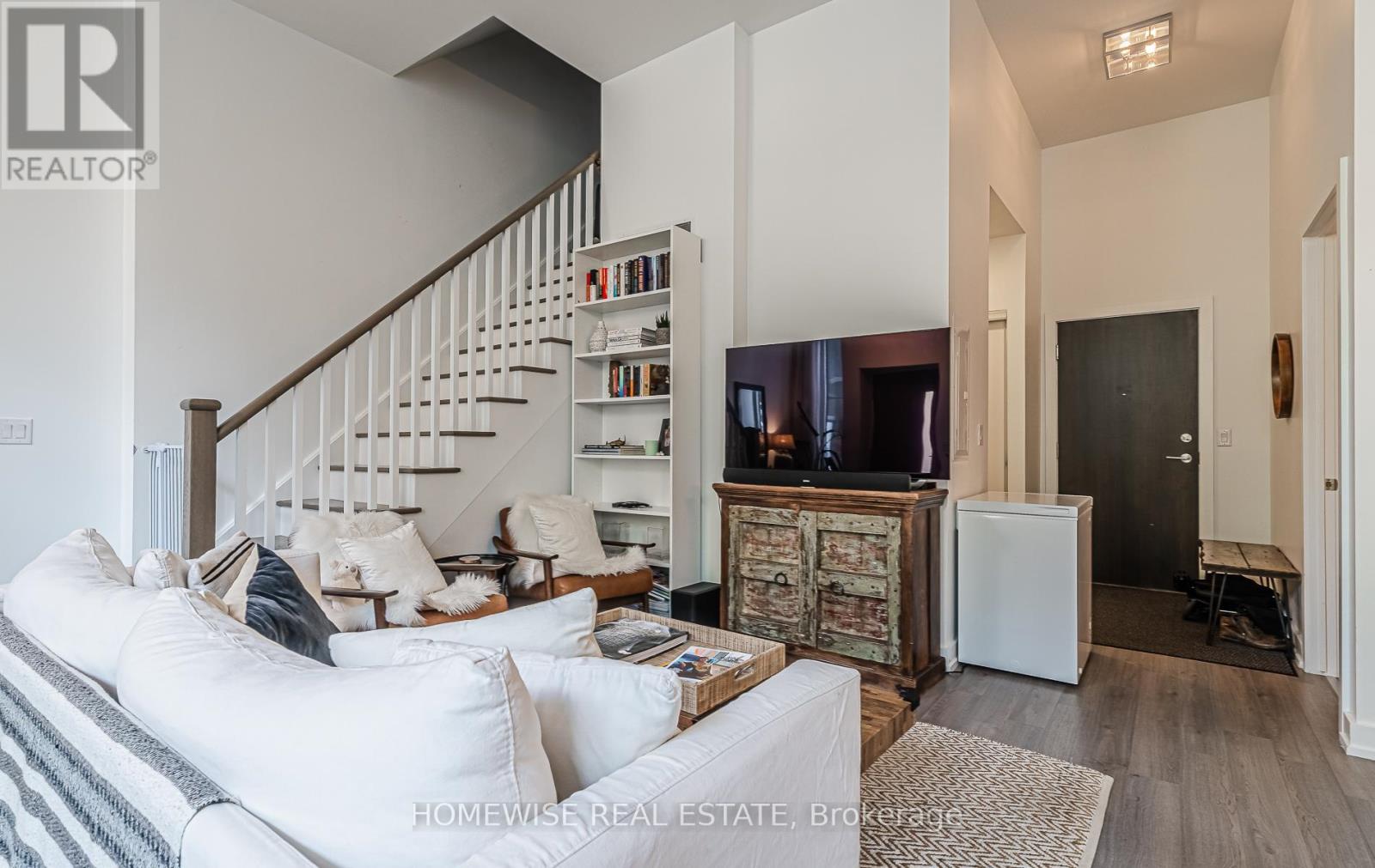 Th05 - 6 Parkwood Avenue, Toronto, Ontario  M4V 2W8 - Photo 15 - C12732614