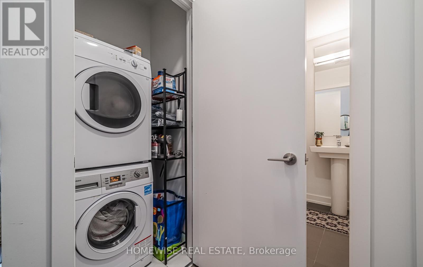 Th05 - 6 Parkwood Avenue, Toronto, Ontario  M4V 2W8 - Photo 31 - C12732614