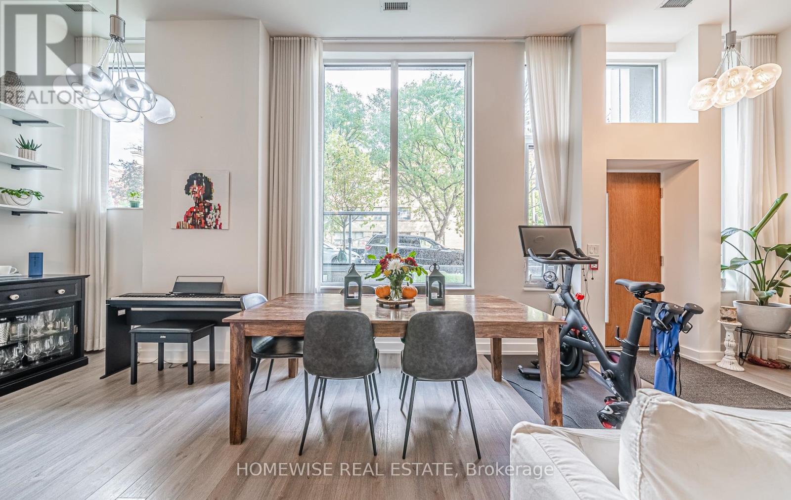 Th05 - 6 Parkwood Avenue, Toronto, Ontario  M4V 2W8 - Photo 7 - C12732614